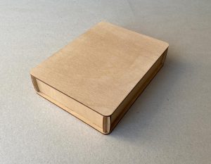 Деревянная коробка №2 (16*12*3 см)