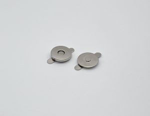 Кнопка магнитная 14 мм (никель)