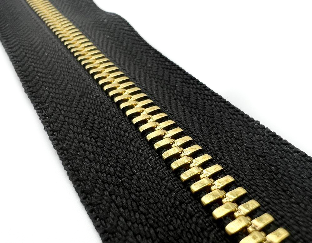 Молния рулонная YKK Excella T5 (черная)