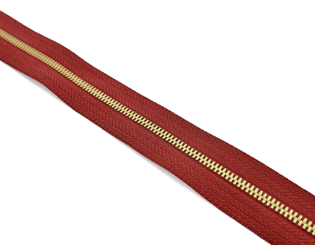Молния рулонная YKK Excella T3 (красная)