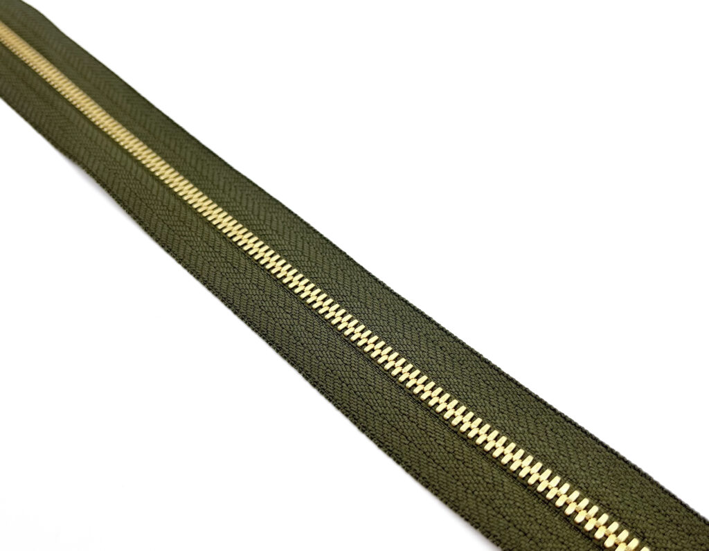 Молния рулонная YKK Excella T3 (олива)