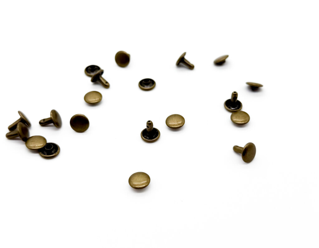 Хольнитены двусторонние 7мм (антик)