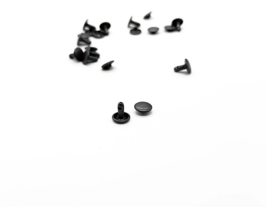 Хольнитены двусторонние 9 мм (темный никель)