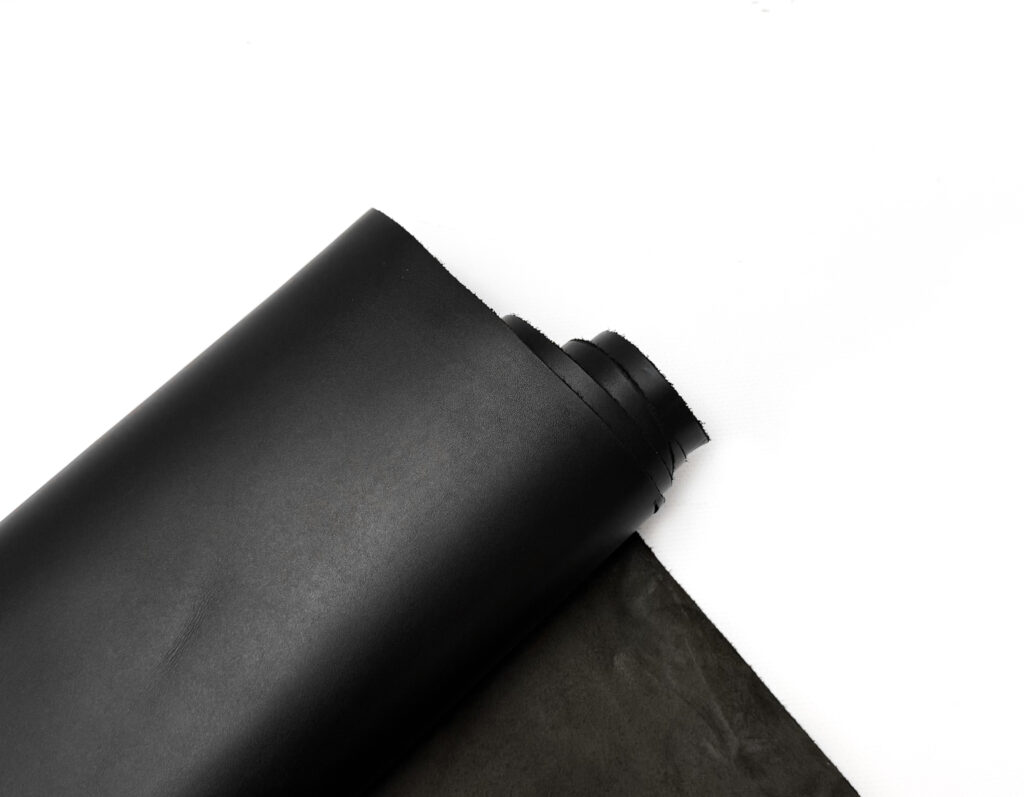 Кожа Stock Black №1 (1.3-1.5 мм)