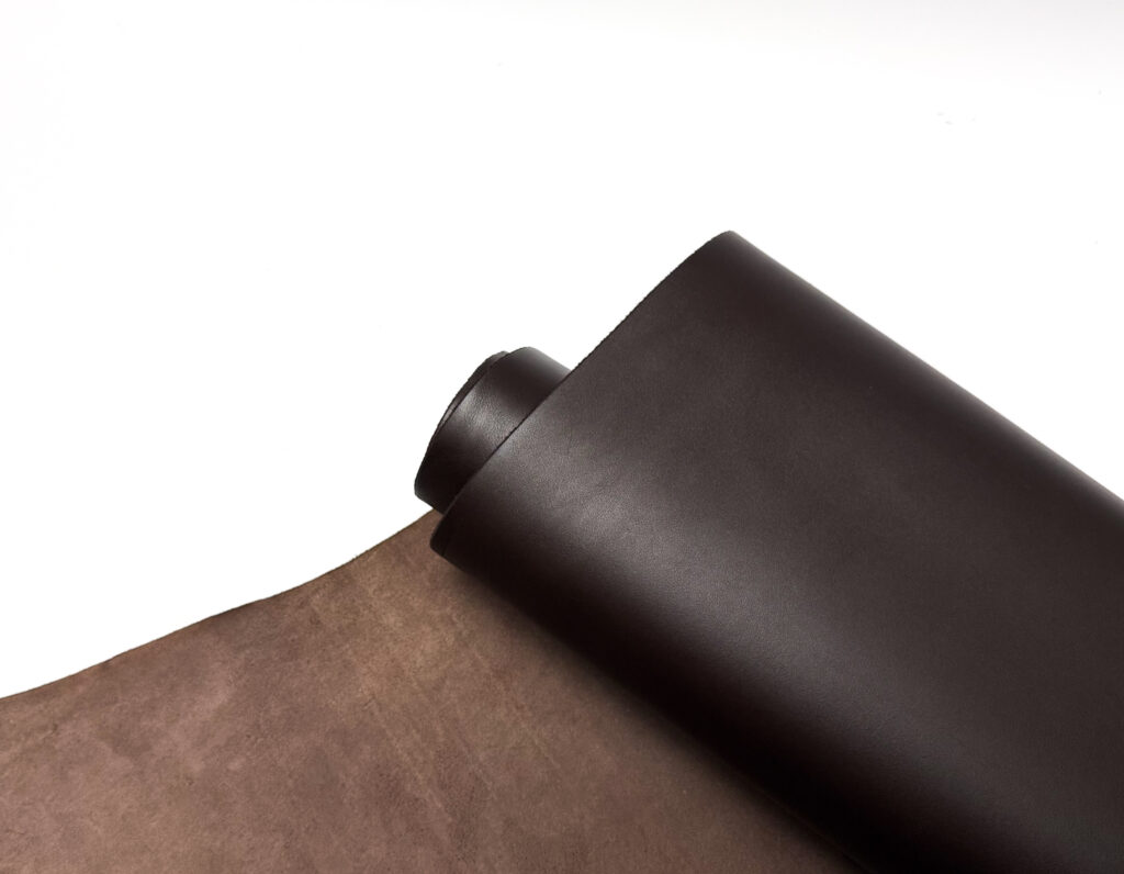 Кожа Stock Brown №4 (1.7-1.9 мм)