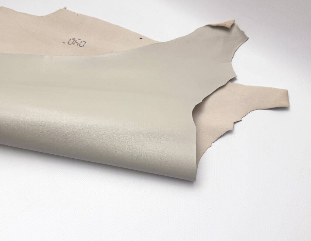 Кожа козы Antiba 1.0-1.2 (Cream White)