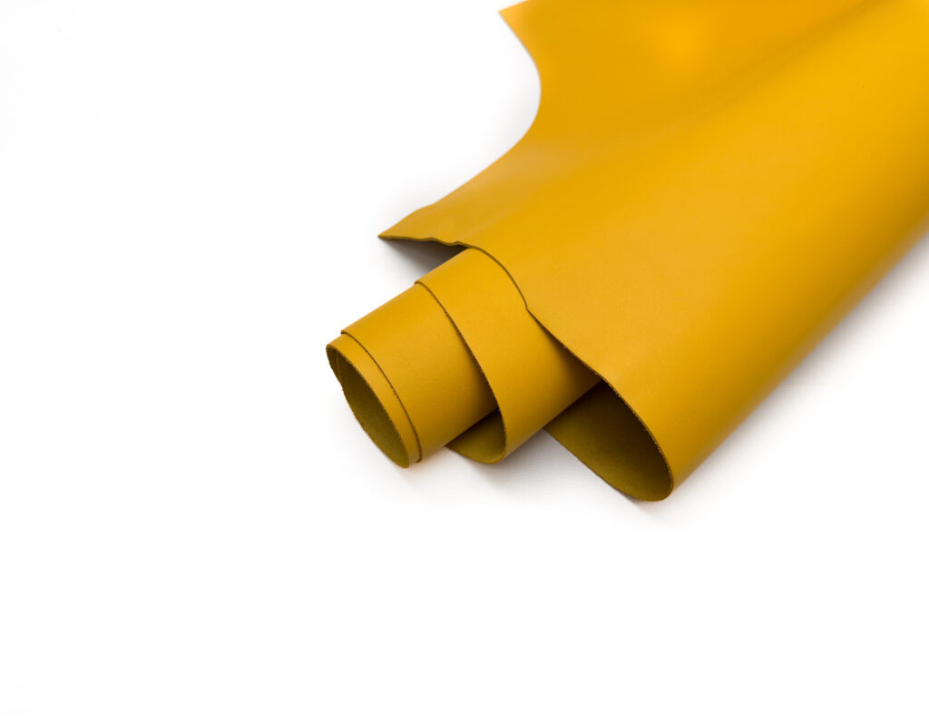 Кожа Stock Yellow №3 (1.3-1.5 мм)